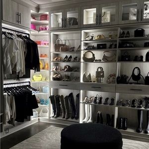 Free clothes,shoes,bags